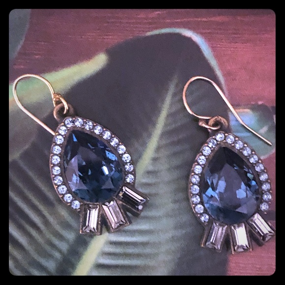 Silpada’s K&R Collections Blue Streak Earrings - Picture 2 of 5